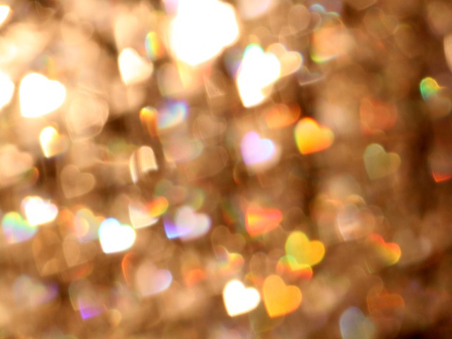 Finding Mr Huggie-Wuggie: Stages - Engaged: Glitter Hearts